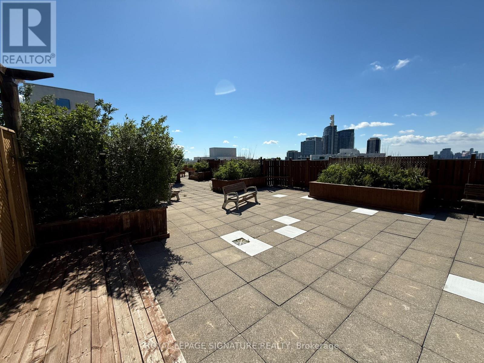 #1802 1 CLARK AVENUE W - 28