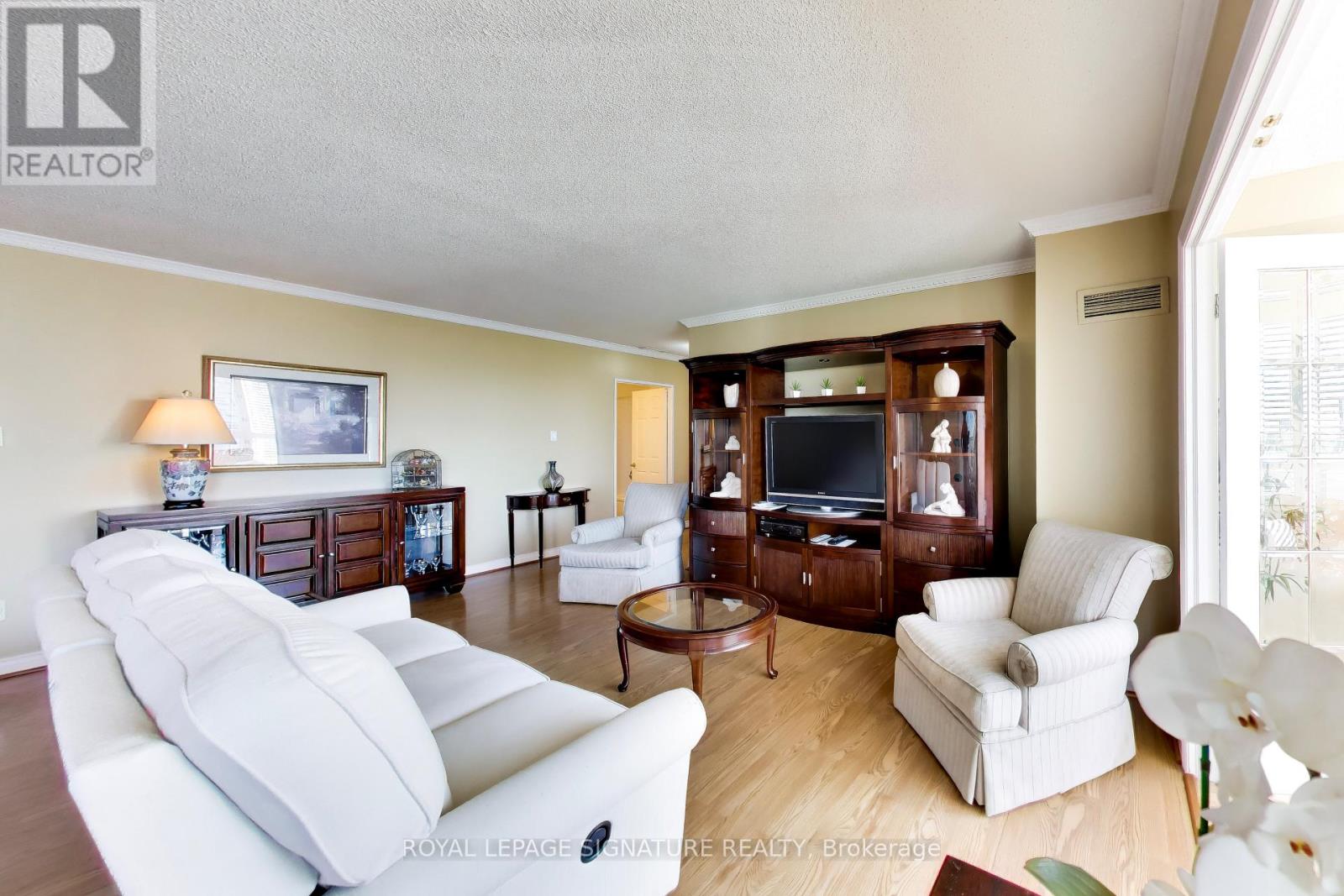 #1802 1 CLARK AVENUE W - 4
