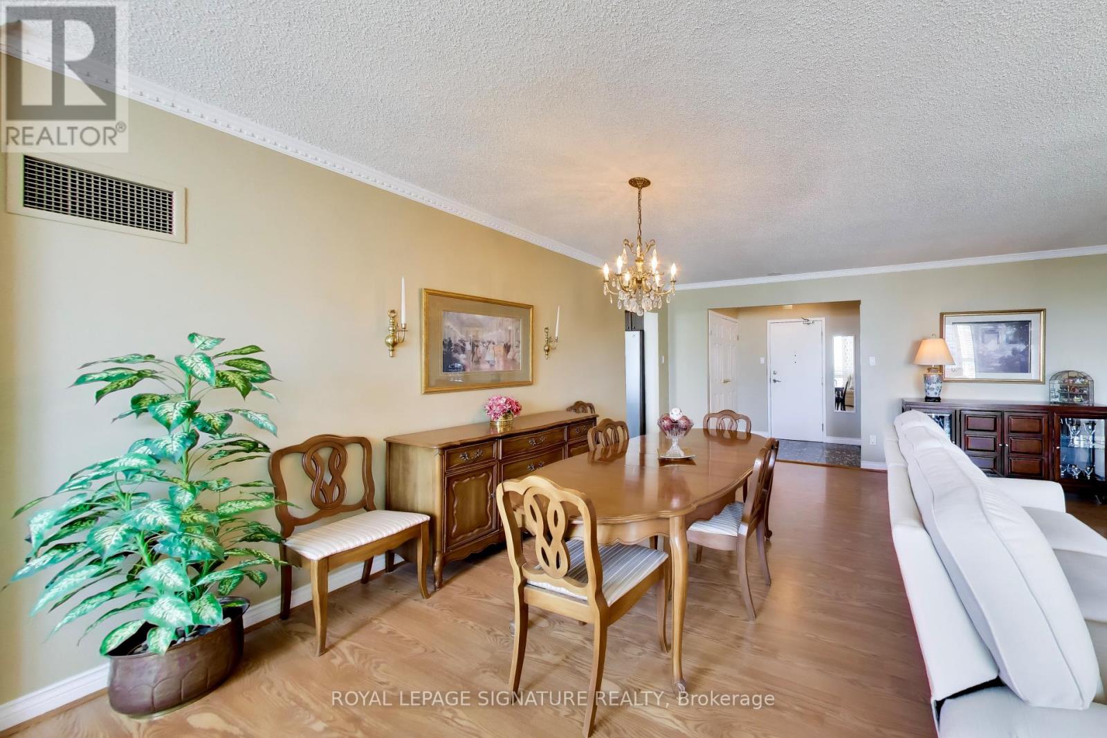 #1802 1 CLARK AVENUE W - 6