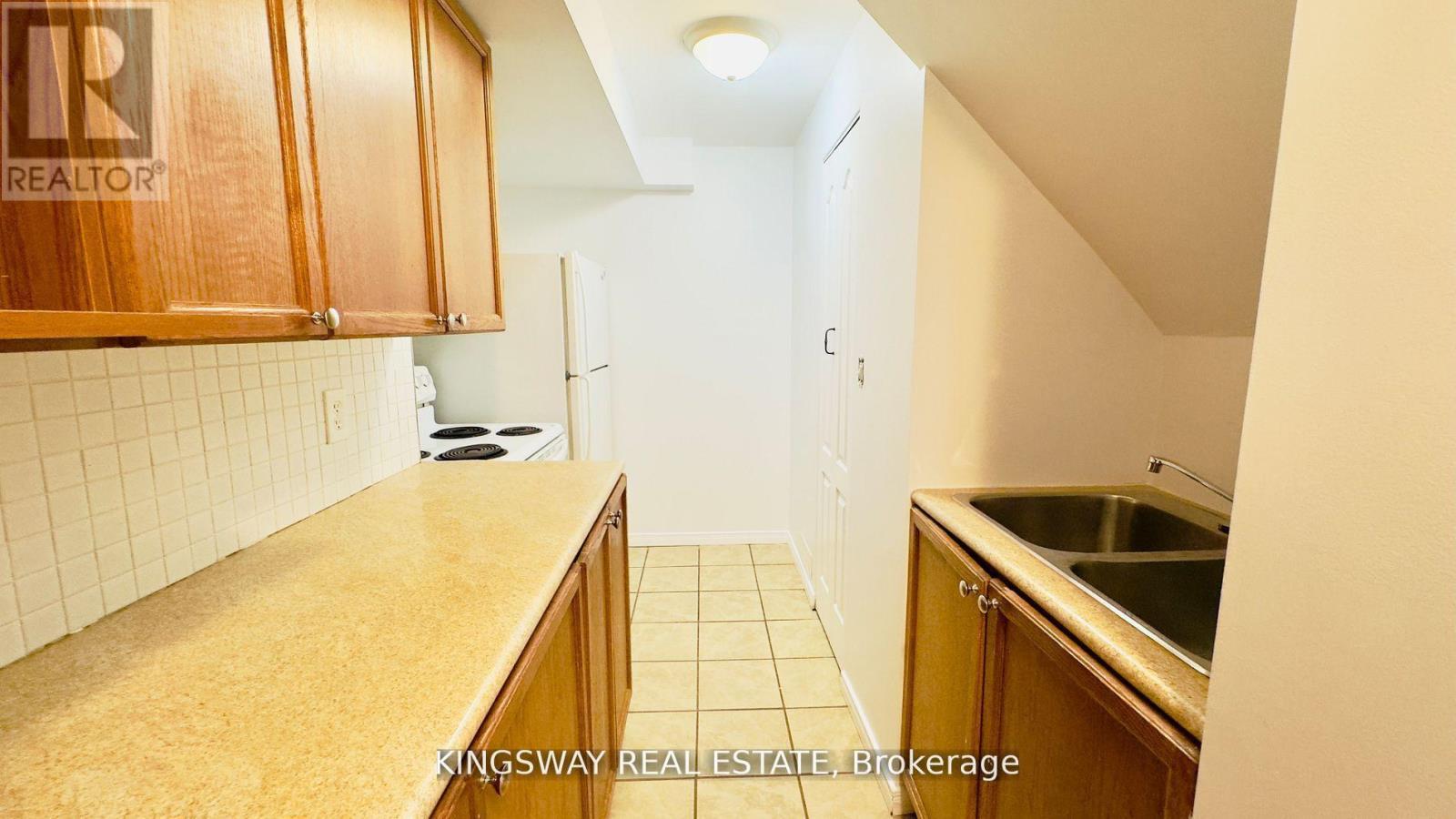 164 GAIL PARKS CRESCENT - 25