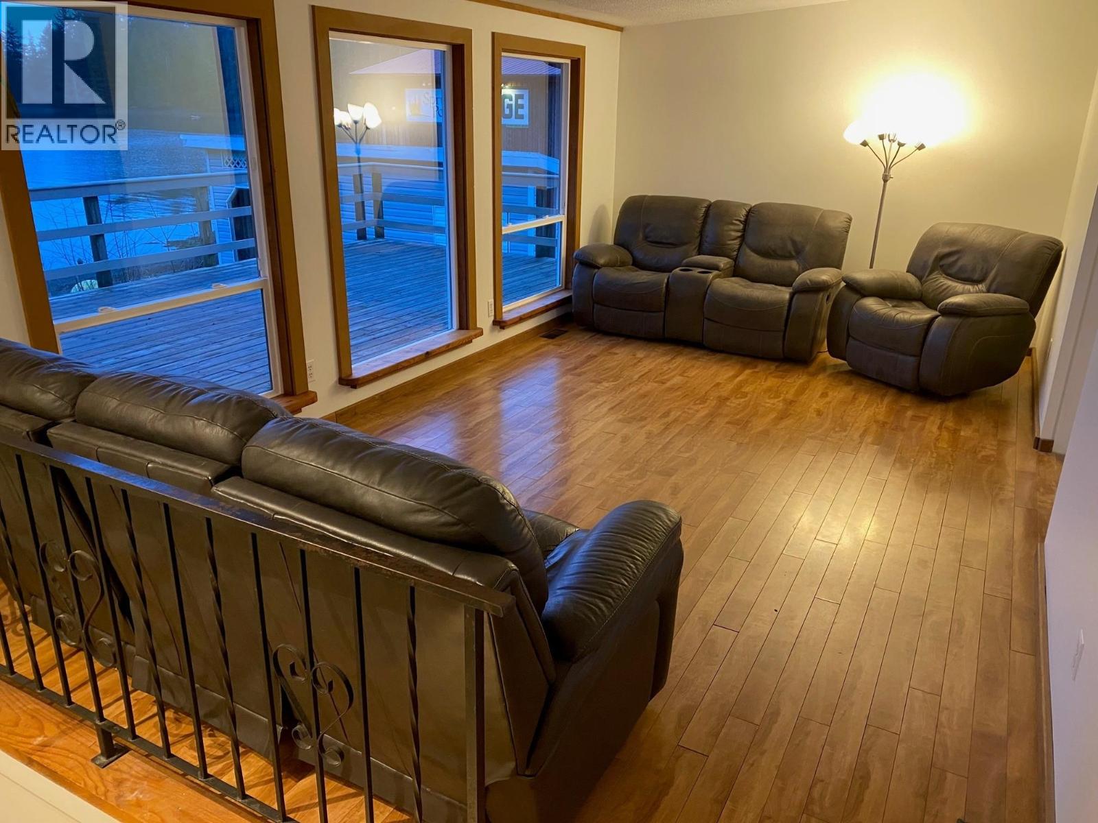 614 5TH AVENUE - 4
