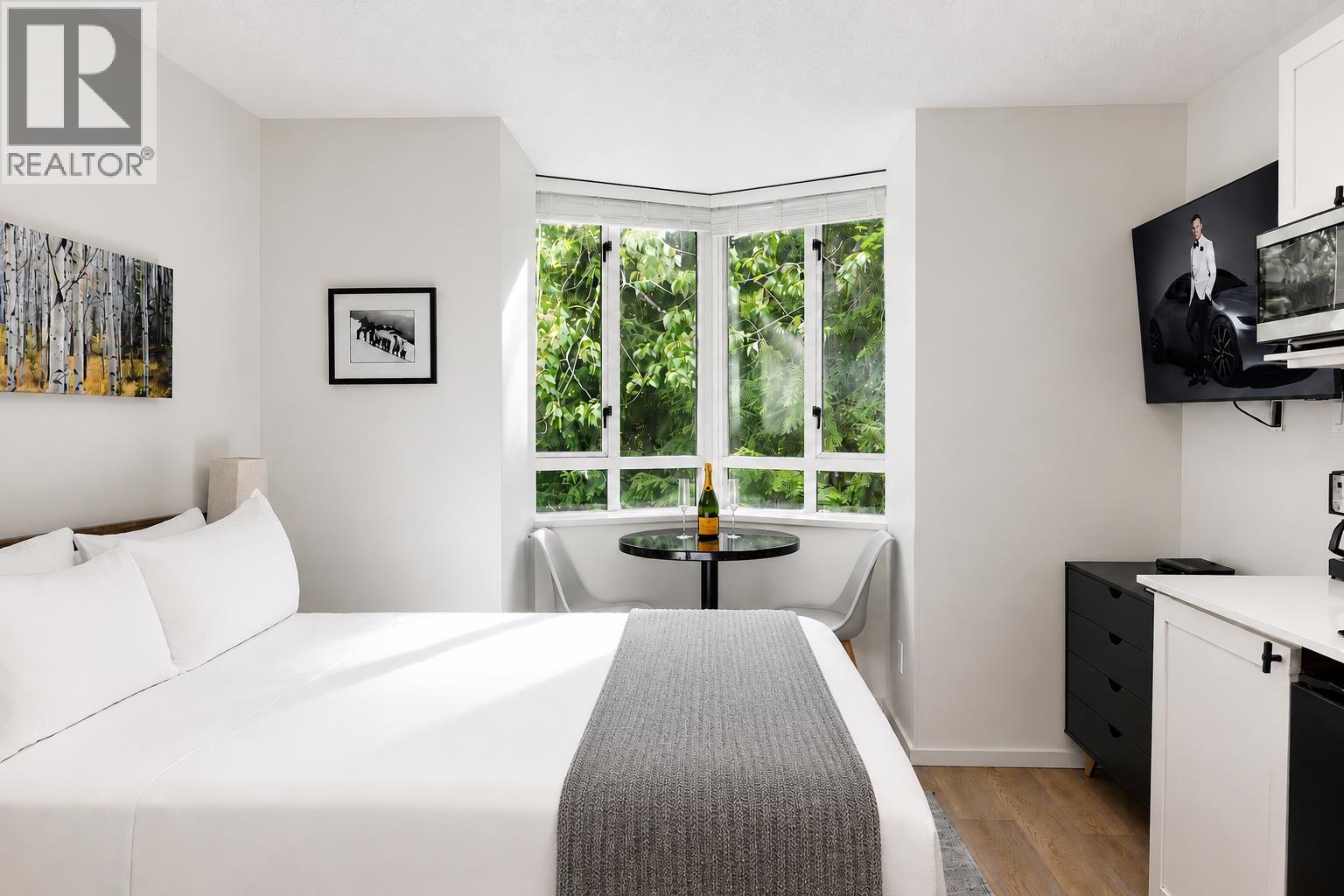 617 4315 NORTHLANDS BOULEVARD, Whistler
