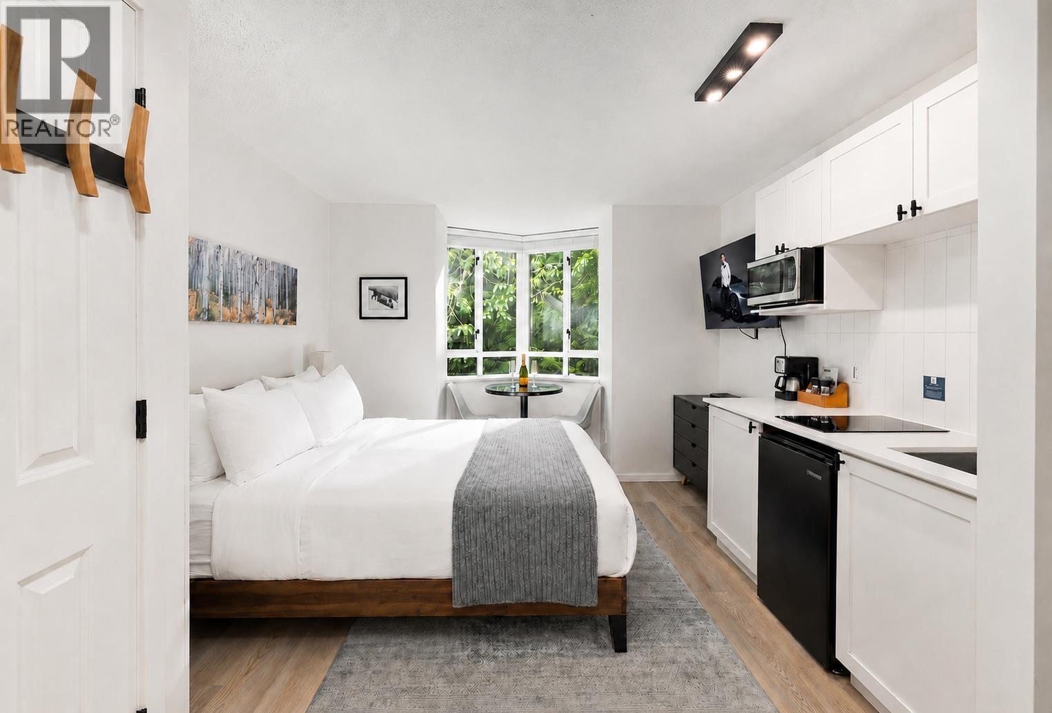 617 4315 NORTHLANDS BOULEVARD, Whistler