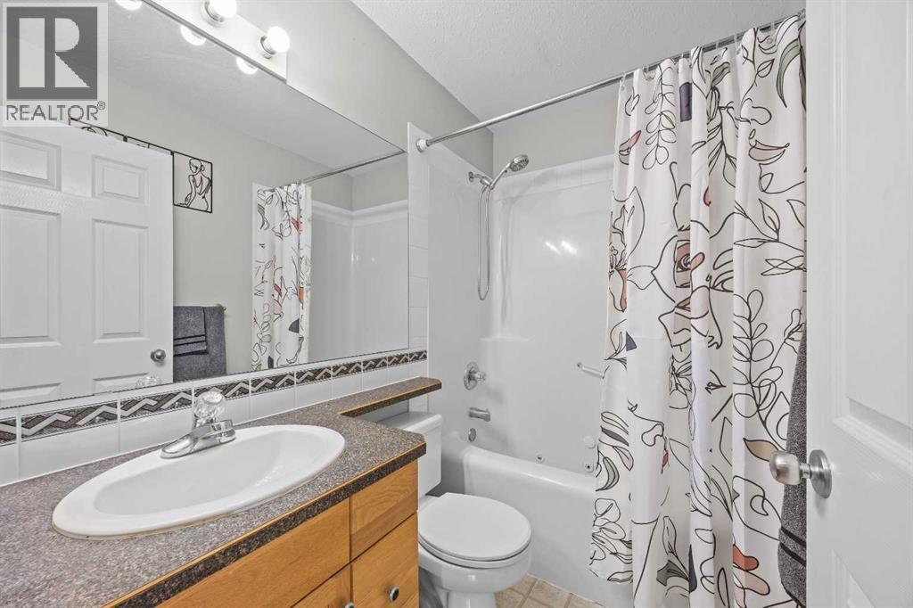 67 Saddlemead Green NE - 25