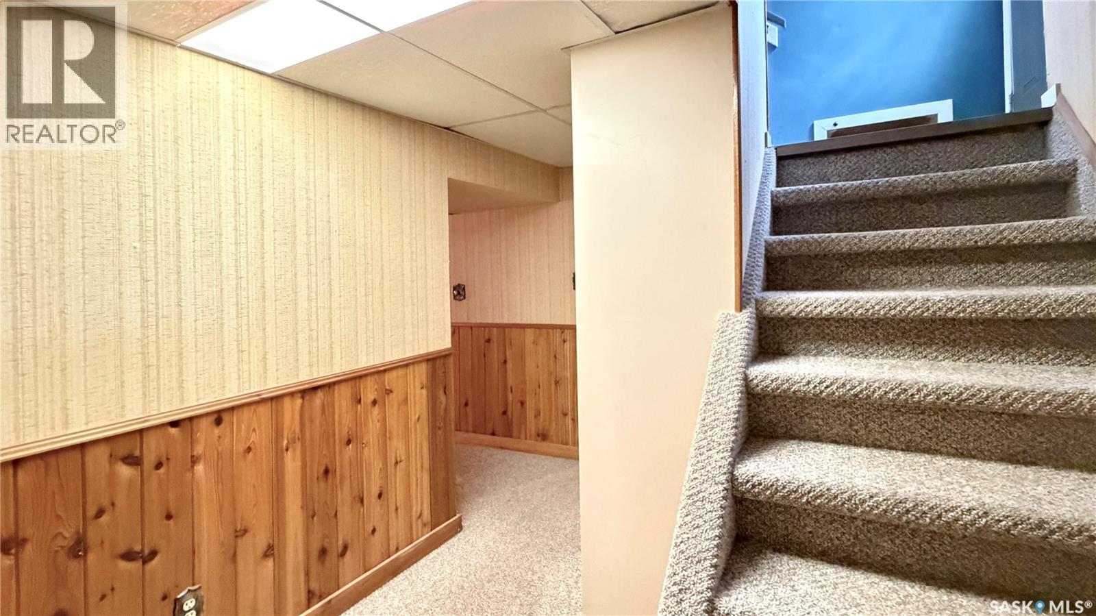 10 Stewart AVENUE — photo 30