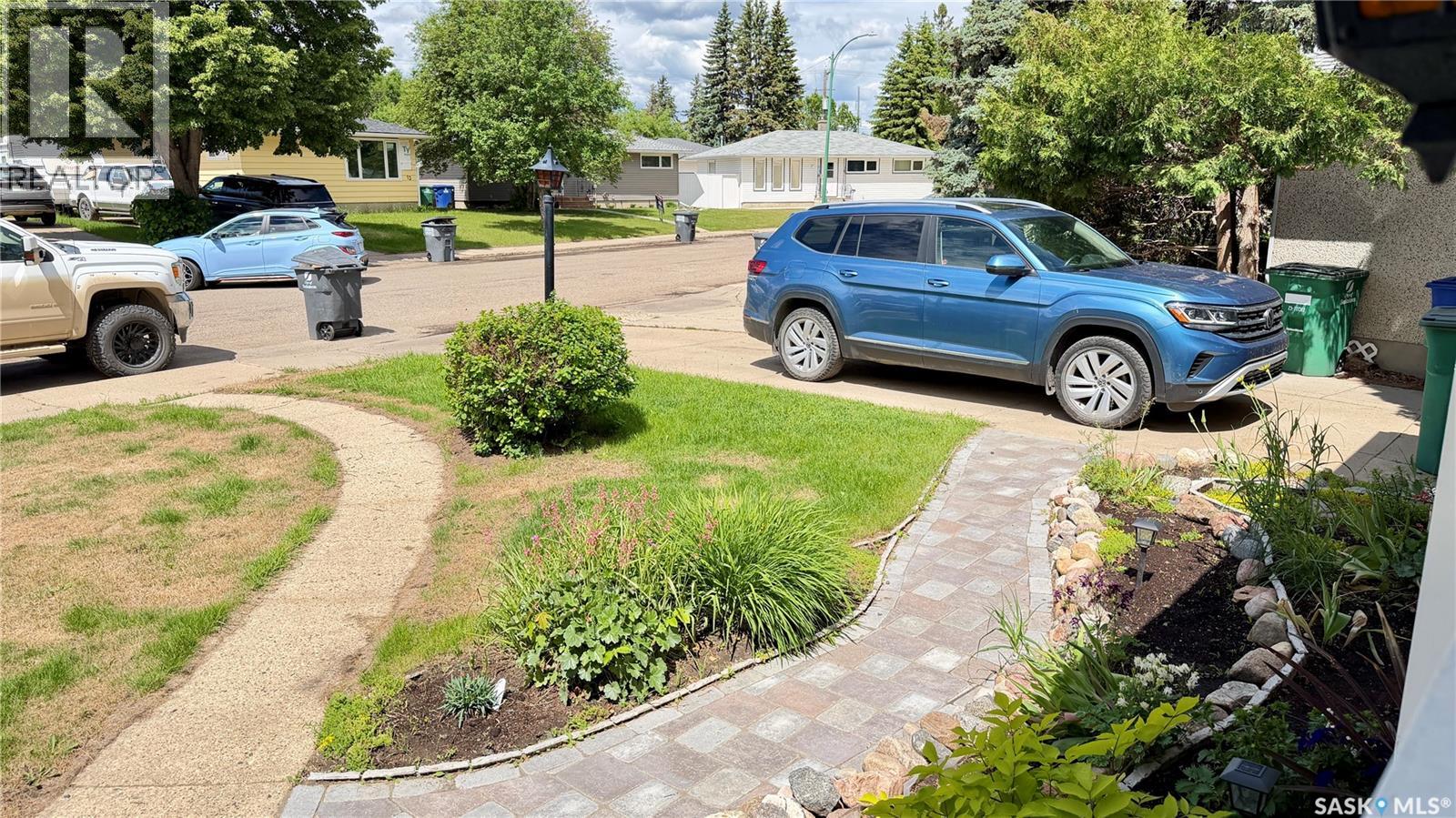 10 Stewart AVENUE - photo 4