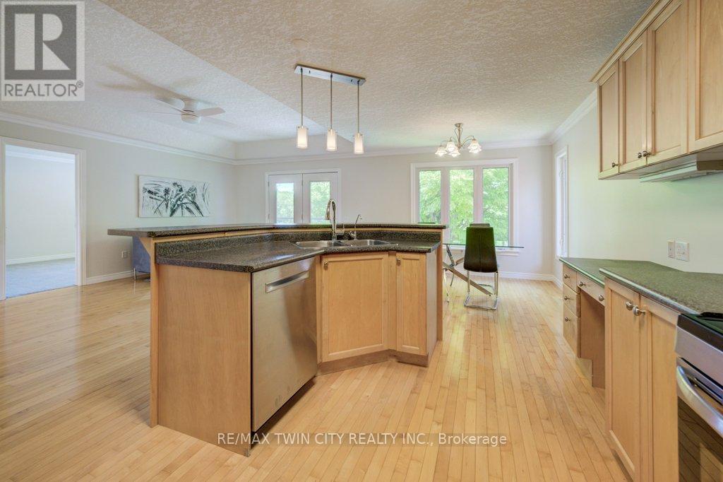 670 SALZBURG DRIVE - 14
