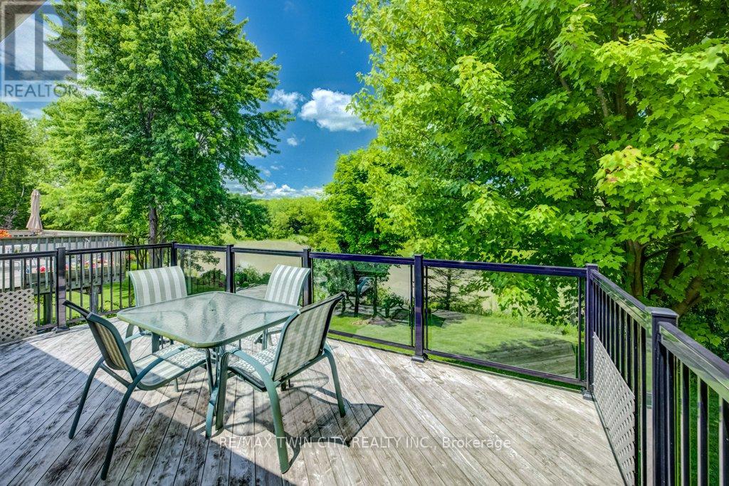 670 SALZBURG DRIVE - 25