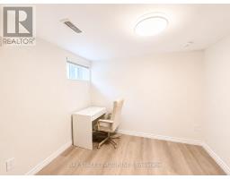 Bsmt - 808 Tenth Avenue, Hamilton, ON L8T2G6 Photo 17