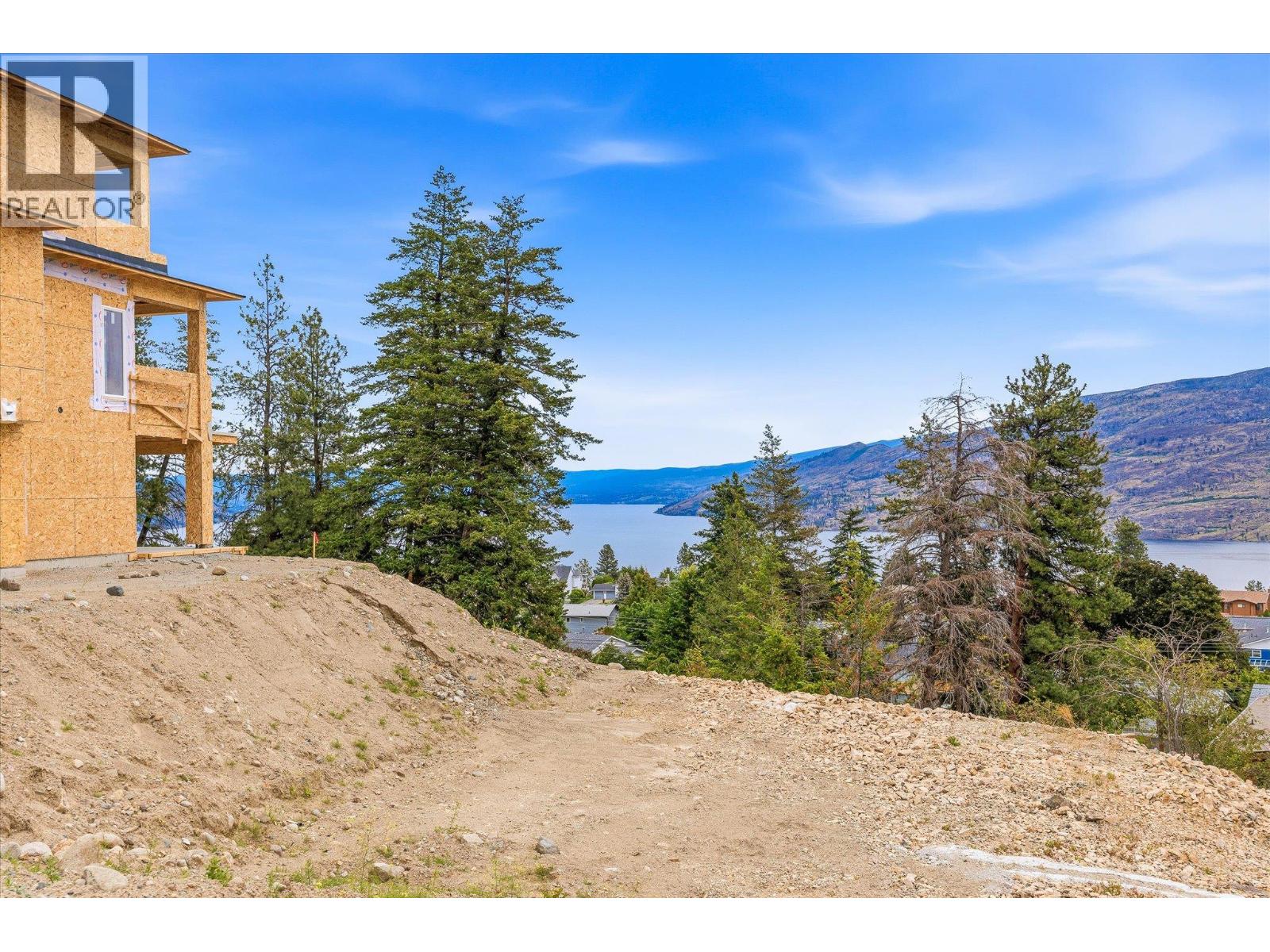  6203 Brigade Court, Peachland