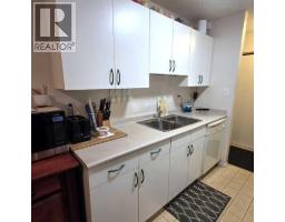 4pc Bathroom - 105a, 5611 10 Avenue, Edson, AB T7E1R4 Photo 7