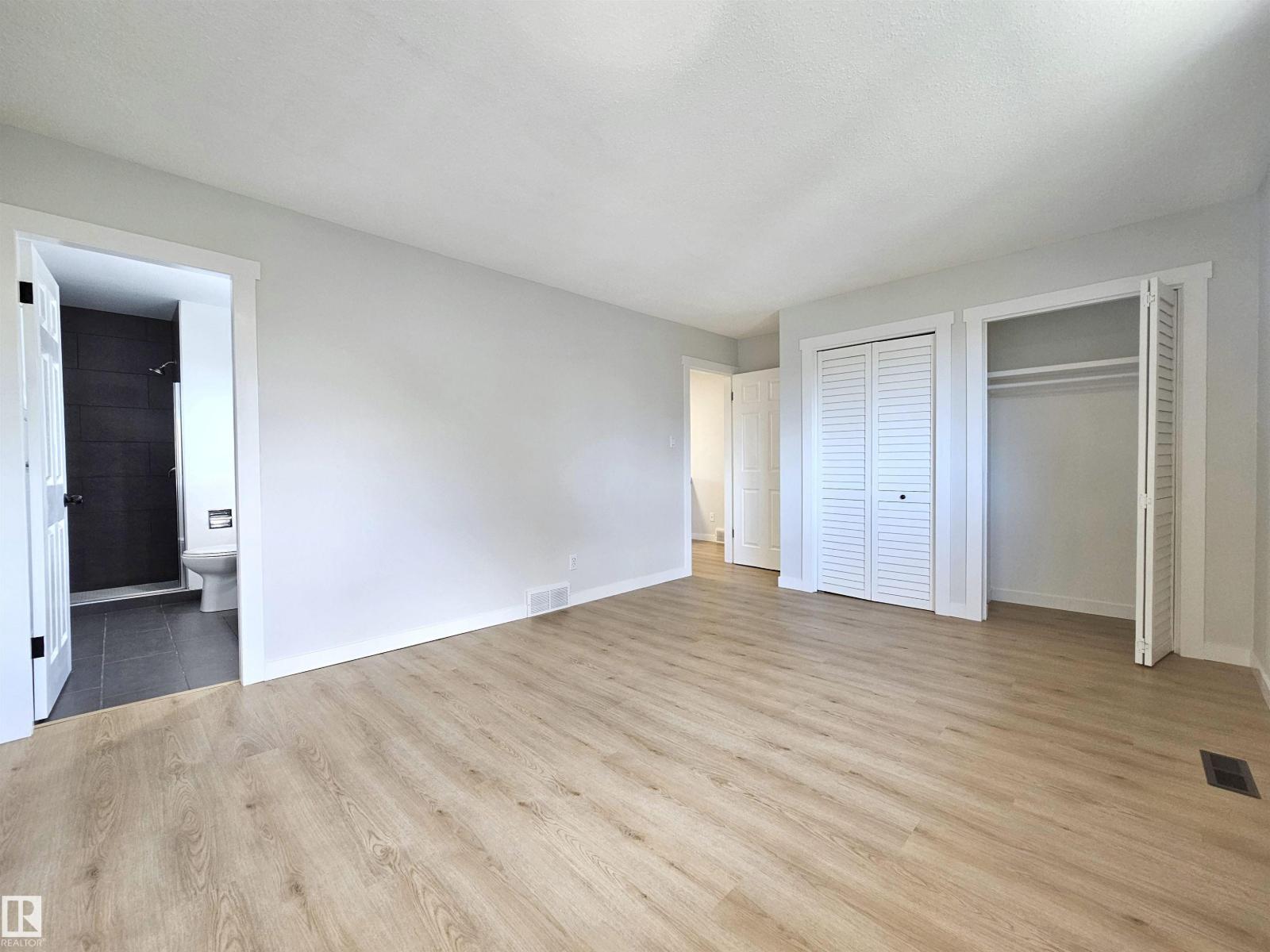 8011 182A ST NW - 20