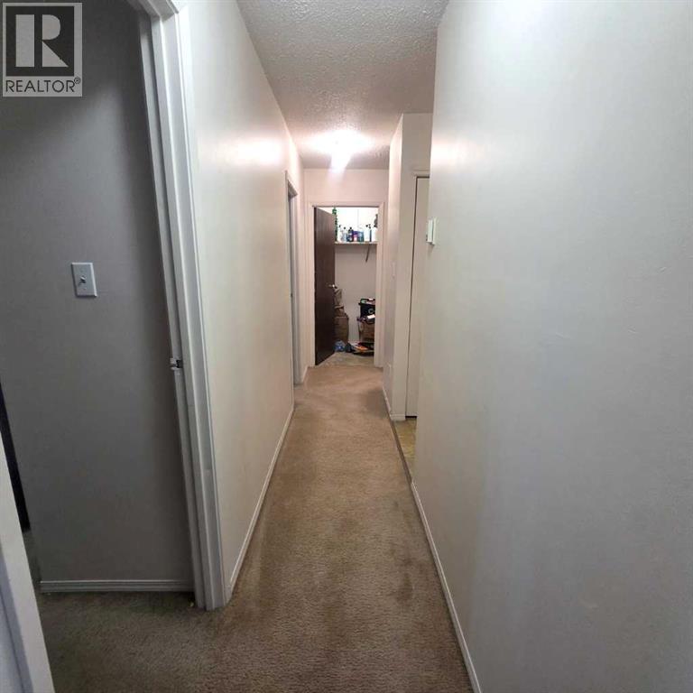 #304B 5611 9 Avenue - 14
