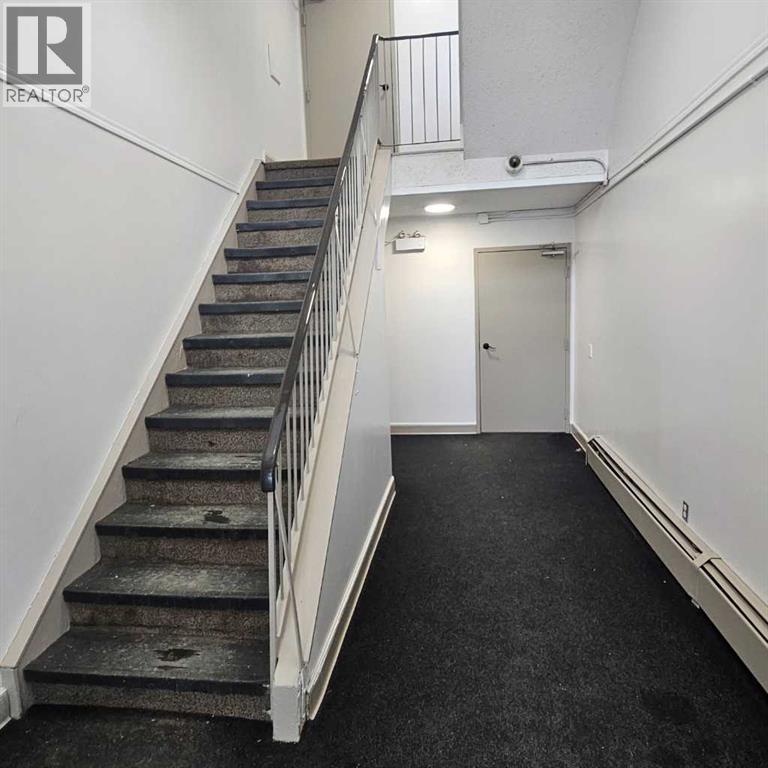 #304B 5611 9 Avenue - 28