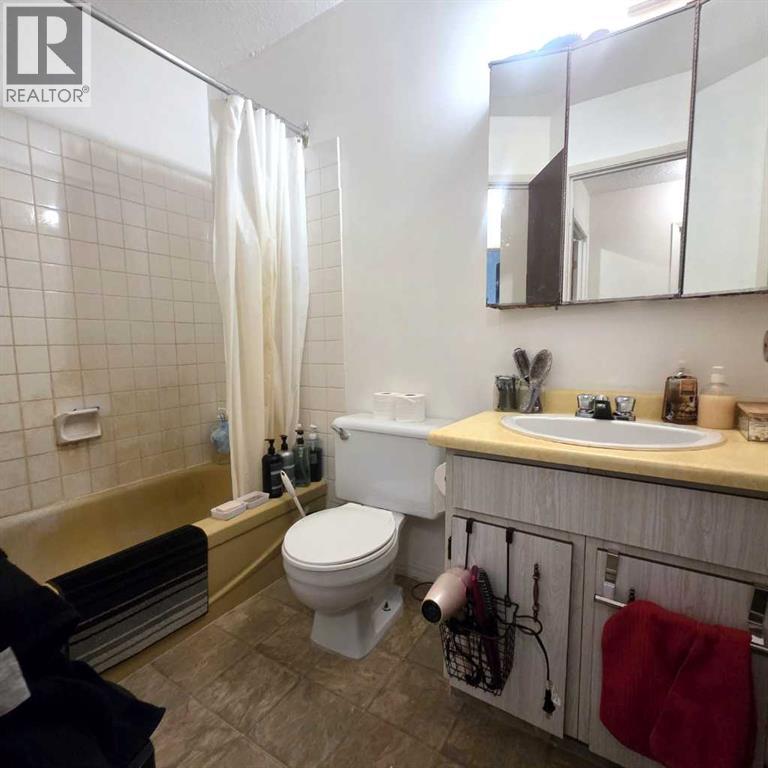 #304B 5611 9 Avenue - 20