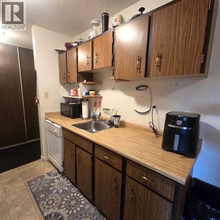 #312B 5611 9 Avenue - 8