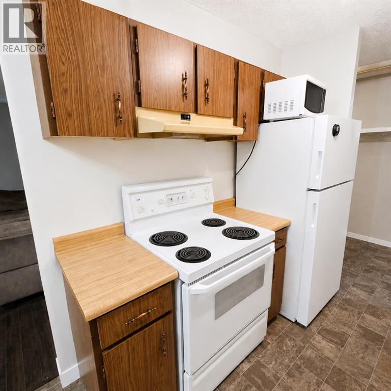 #308A 5611 10 Avenue - 5