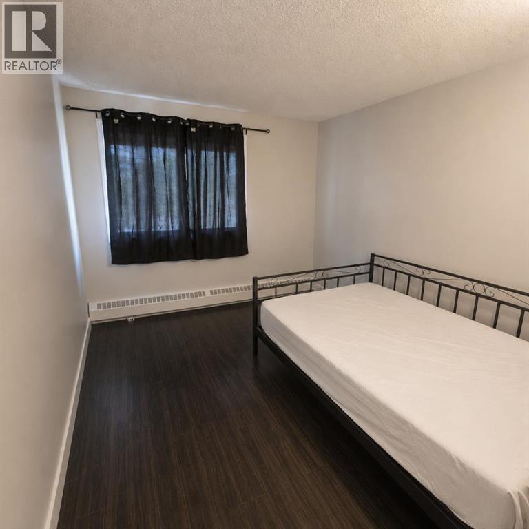 #308A 5611 10 Avenue - 17