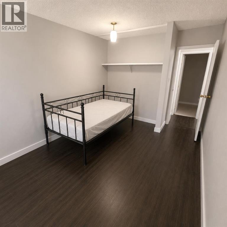 #308A 5611 10 Avenue - 16