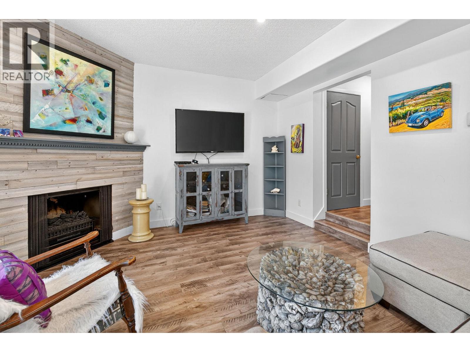 #29 310 Yorkton Avenue - 11