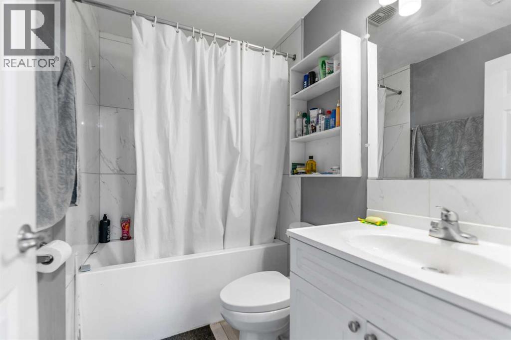 100 Saddlecrest Boulevard NE - 30