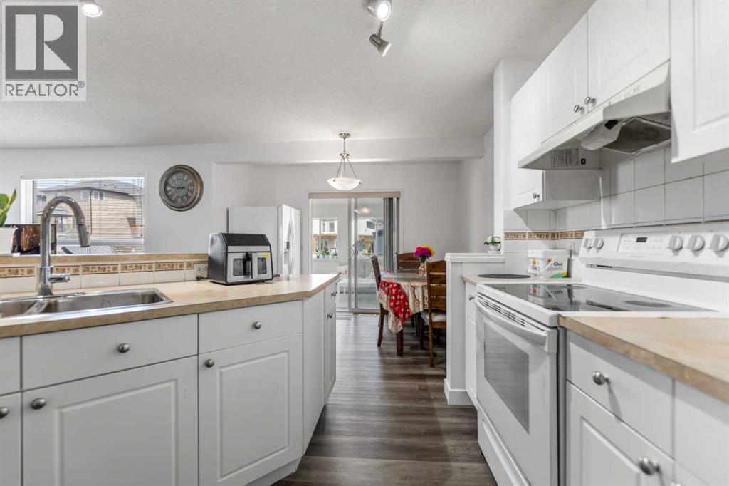 100 Saddlecrest Boulevard NE - 13