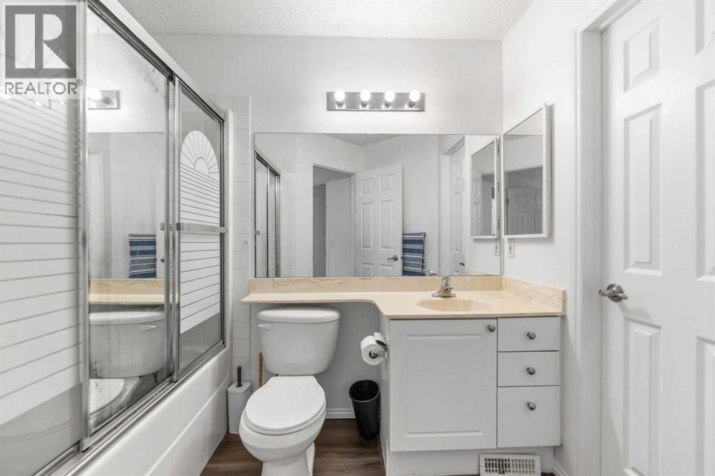 100 Saddlecrest Boulevard NE - 33