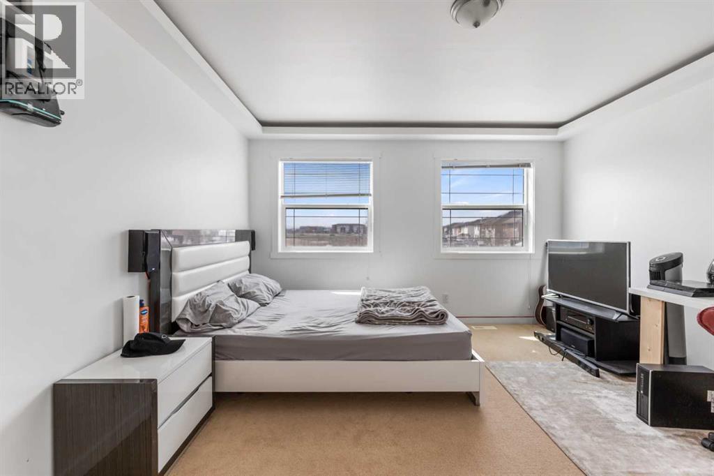 100 Saddlecrest Boulevard NE - 23