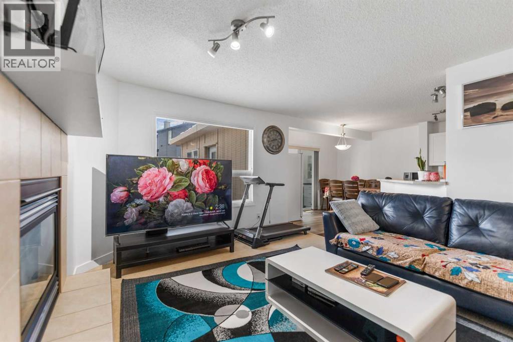 100 Saddlecrest Boulevard NE - 6