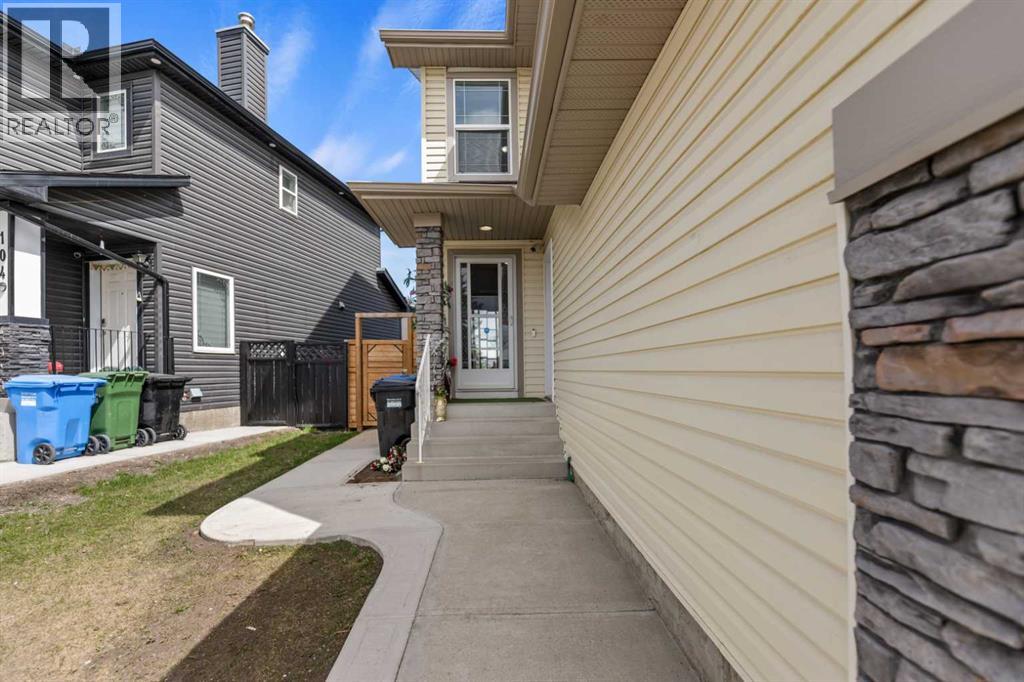100 Saddlecrest Boulevard NE - 3