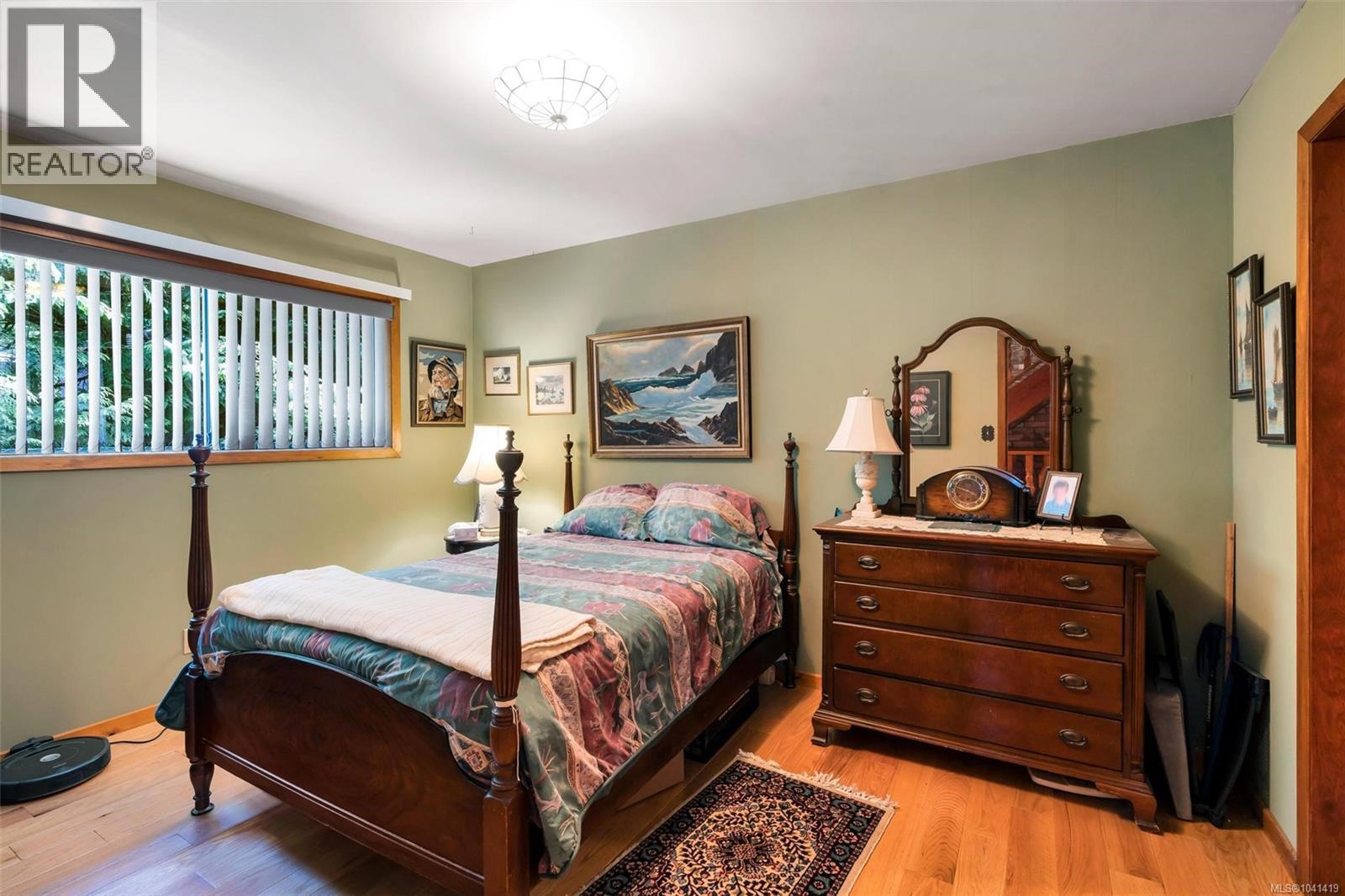 2460 Mill Bay Rd - 26