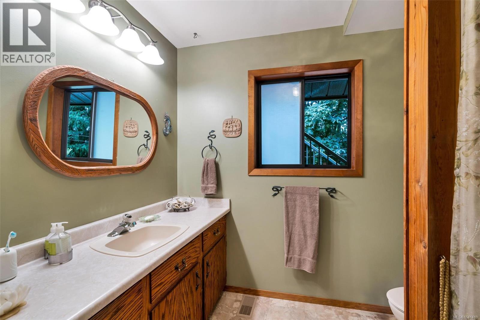 2460 Mill Bay Rd - 30