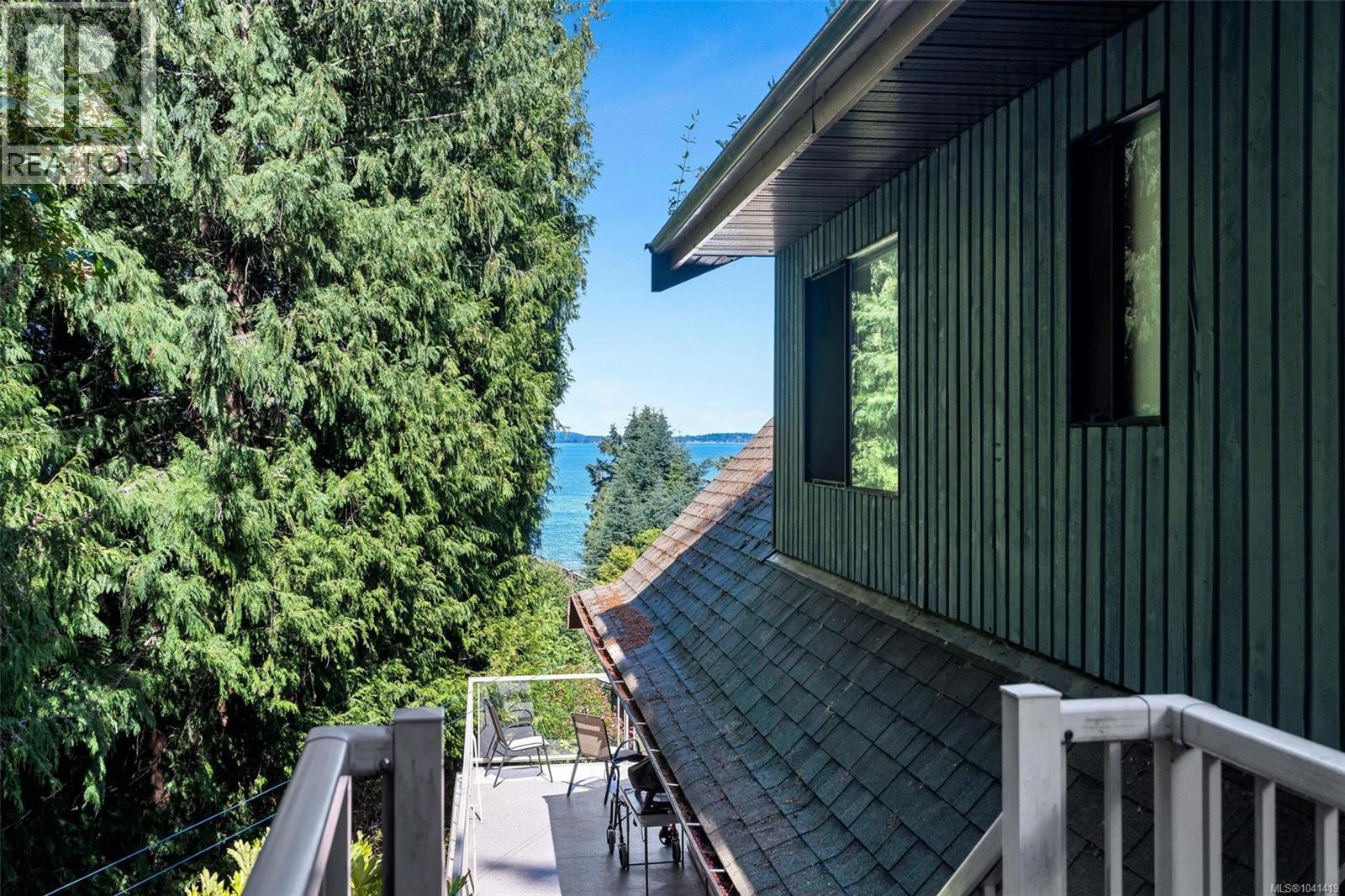 2460 Mill Bay Rd - 48