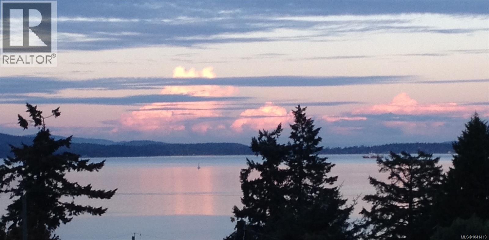 2460 Mill Bay Rd - 96