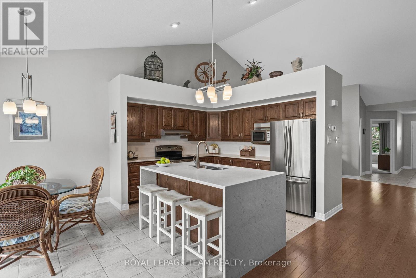 3 Bed, 3 Bath House for Sale in Ottawa – 51 SETTLER’S RIDGE WAY, Ottawa – MLS# X13486134 - Image 15