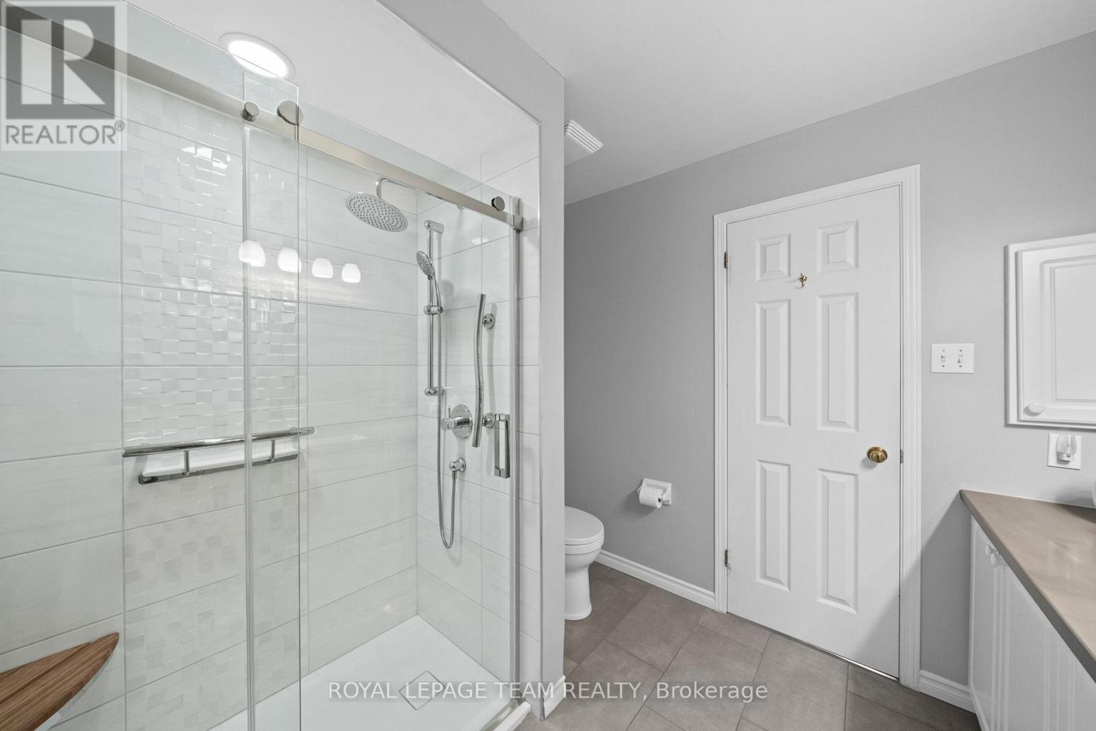3 Bed, 3 Bath House for Sale in Ottawa – 51 SETTLER’S RIDGE WAY, Ottawa – MLS# X13486134 - Image 25