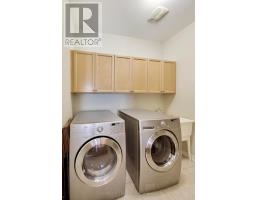 1613 Northmount Avenue, Mississauga, ON L5E1Y9 Photo 19