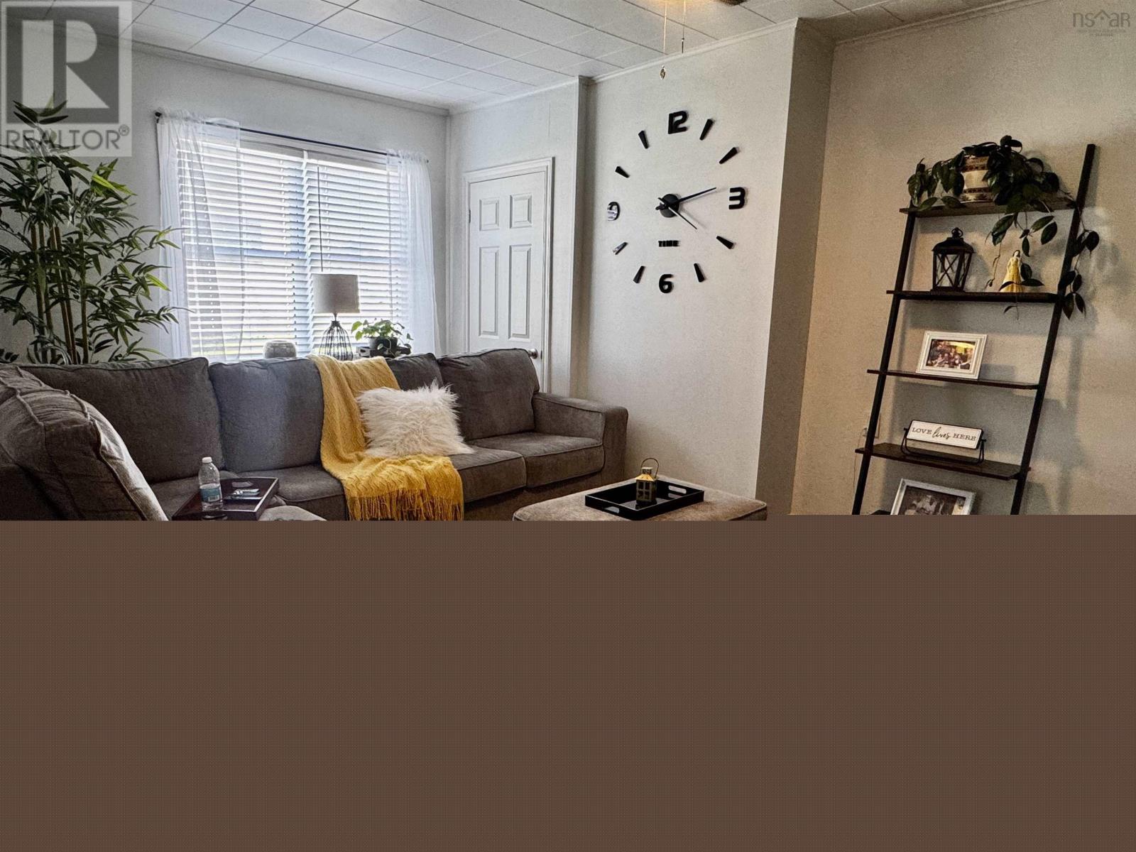 134 Centre Avenue - 15