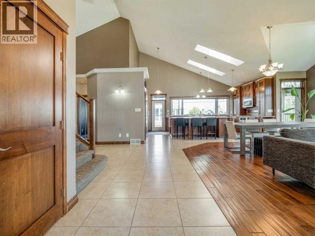 4639 62A Avenue - photo 4