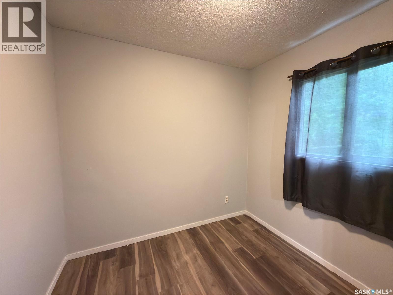 844 13th STREET W - 7
