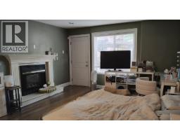 8675 Armstrong Avenue, Burnaby, BC V3N2H4 Photo 32