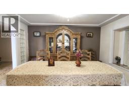 8675 Armstrong Avenue, Burnaby, BC V3N2H4 Photo 10
