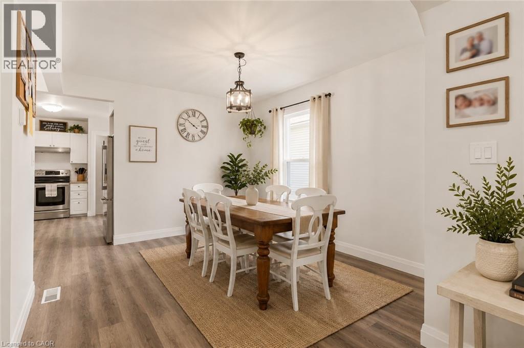 47 SULLIVAN Avenue - 13