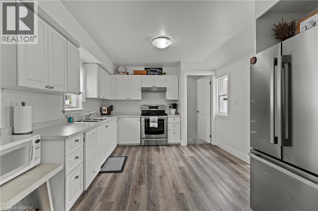 47 SULLIVAN Avenue - 15