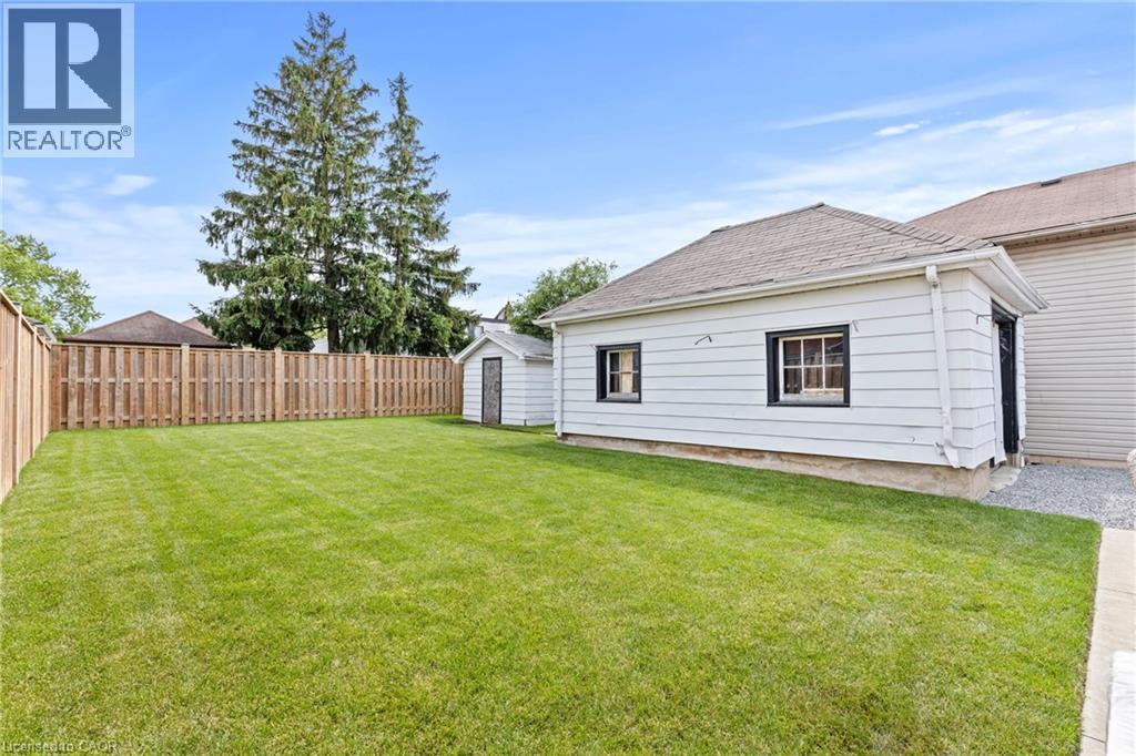 47 SULLIVAN Avenue - 3