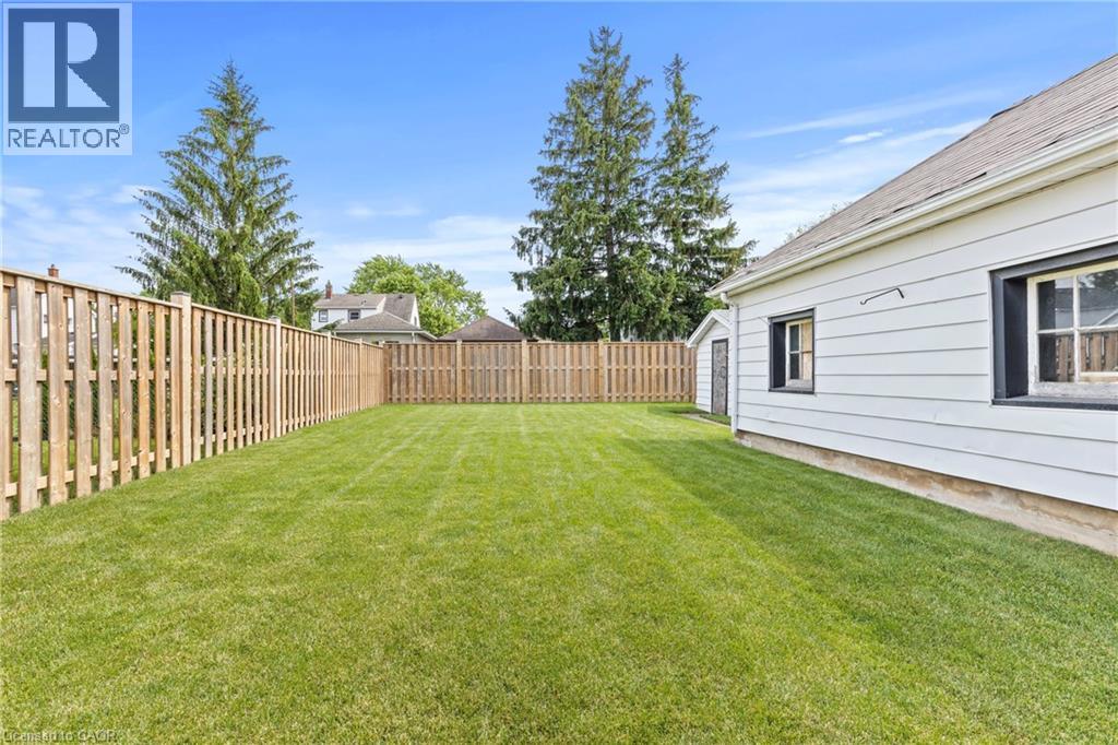 47 SULLIVAN Avenue - 34