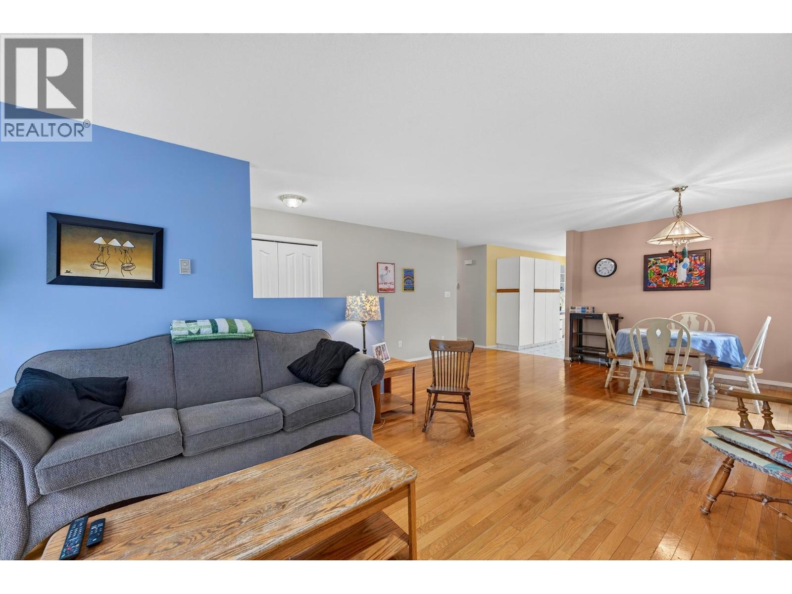 #12 411 5th Avenue S - 10