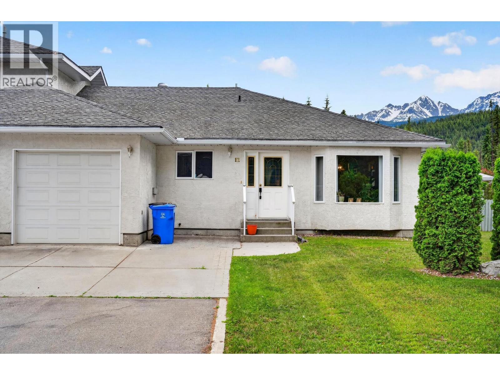 #12 411 5th Avenue S - 1
