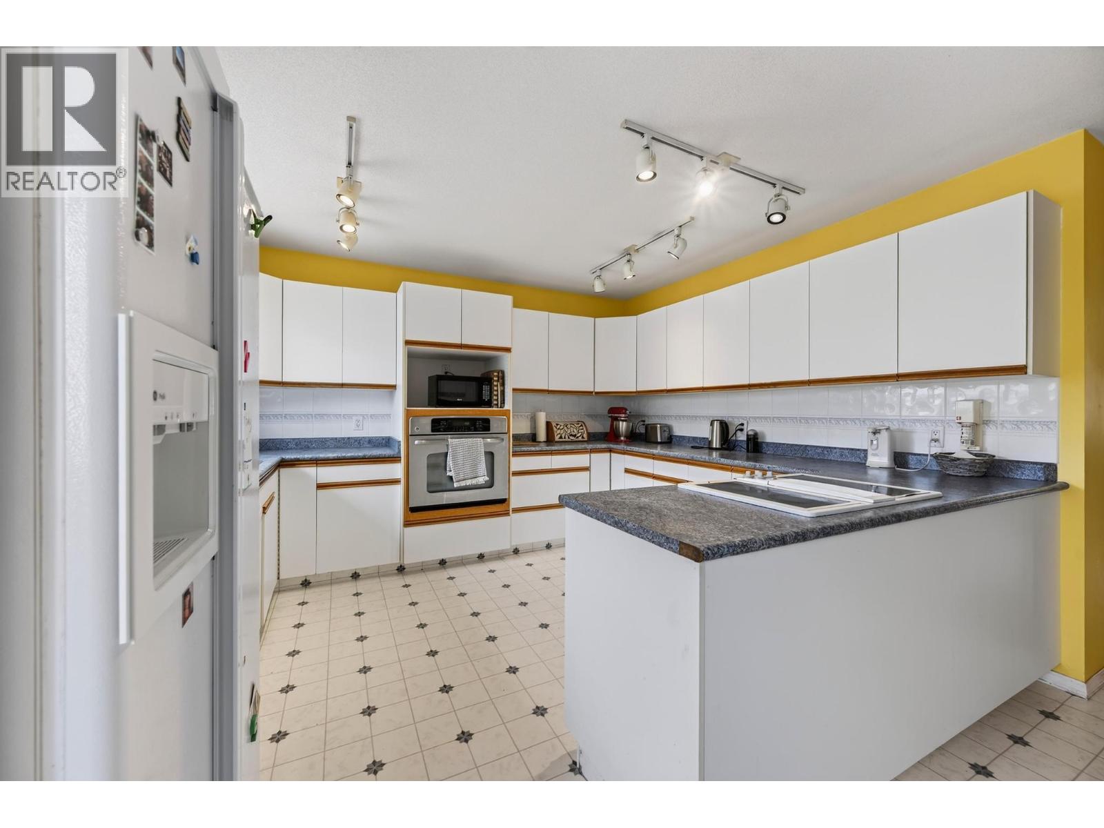 #12 411 5th Avenue S - 14