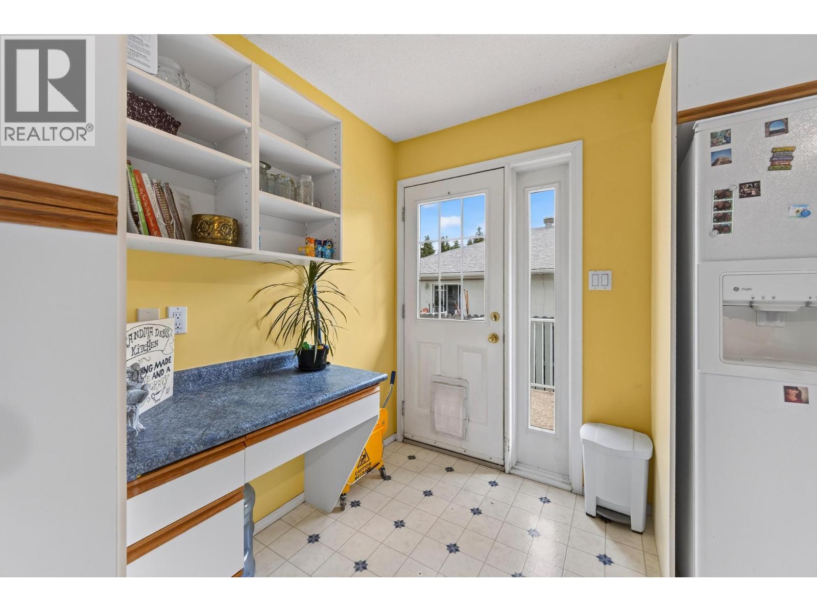 #12 411 5th Avenue S - 21